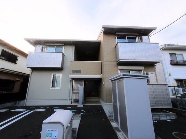 グランツ薬師堂の物件外観写真